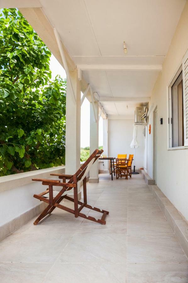 Villa Tranquility House Livadia  Exterior foto